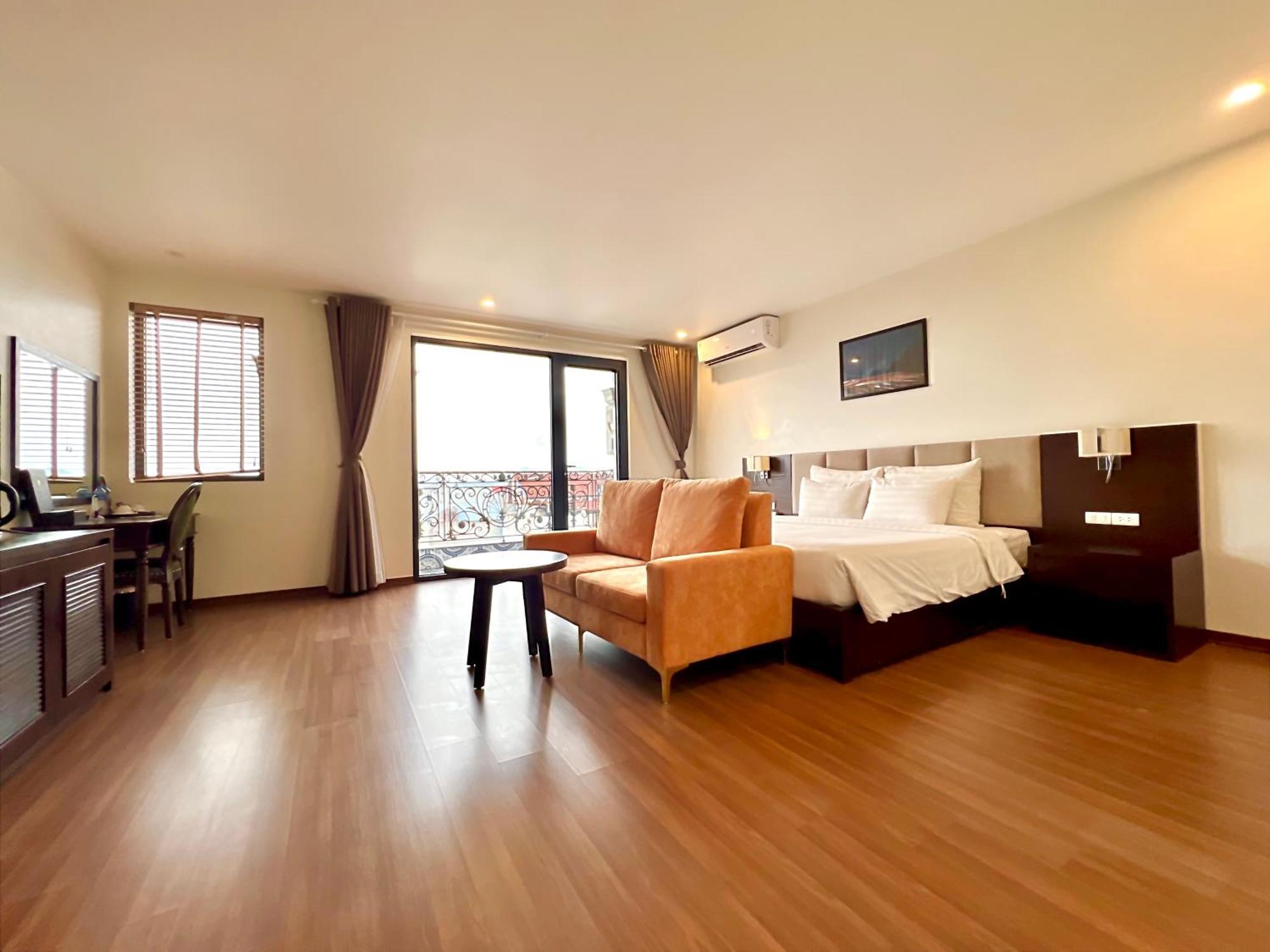 Paragon Noi Bai Hotel & Pool Ханой Екстериор снимка