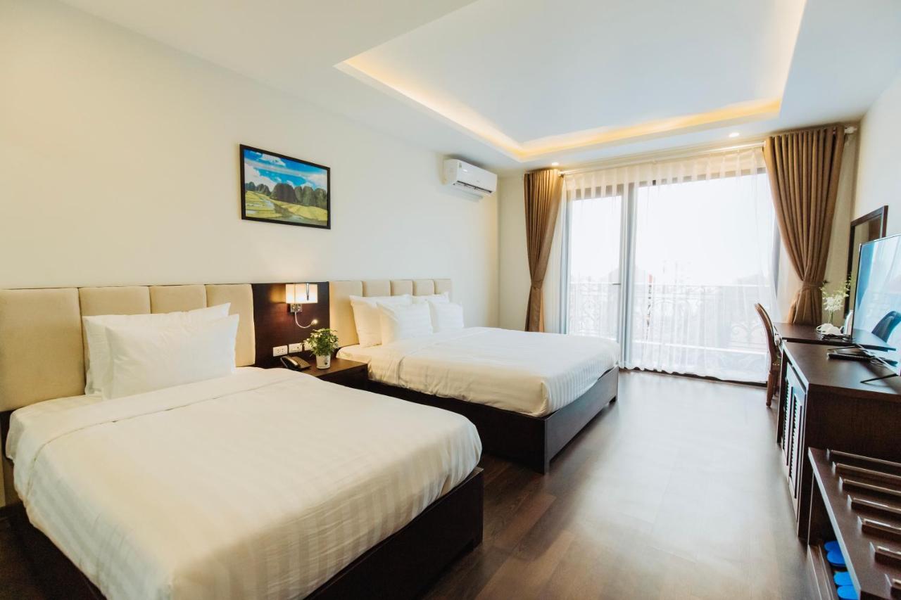 Paragon Noi Bai Hotel & Pool Ханой Екстериор снимка